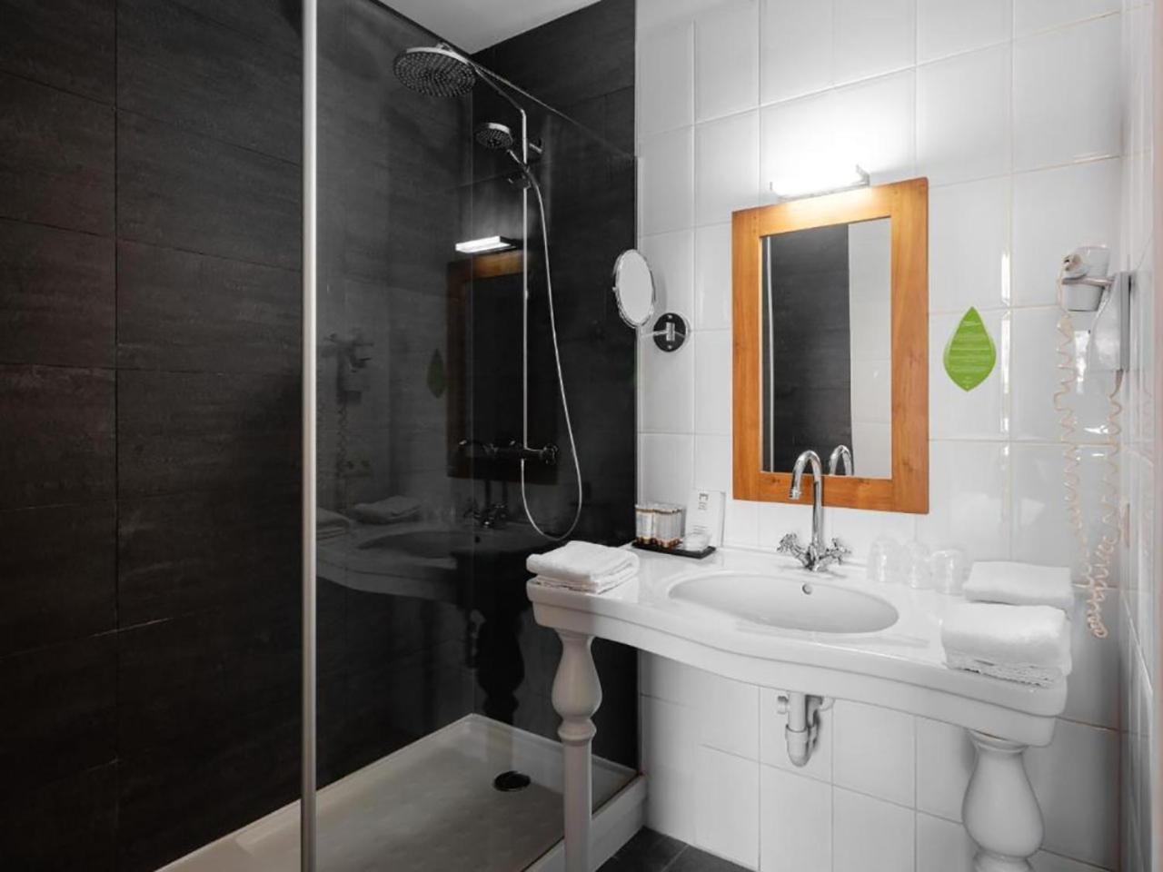 Budget Rooms By Ghent River 外观 照片